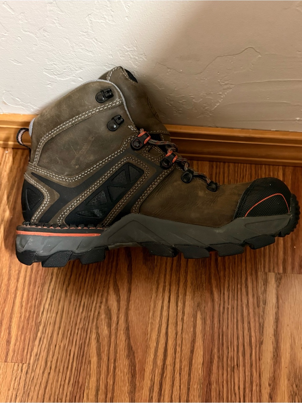 Irish Setter Brown and Black Lace-Up Hiking Boots